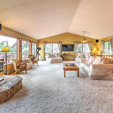 Spacious Kelseyville Home With Large Lakefront Deck! מראה חיצוני תמונה